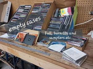 lot 181 image: Very Large lot of Cds DVDs and empty cases