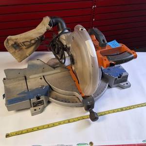 lot 307 image: Ridgid compound miter saw, model MS1065LZA