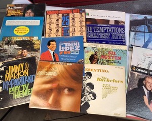 lot 327 image: Large lot as a collection of vintage vinyl records featuring The Temptations and several other artists.