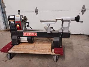 lot 90 image: Craftsman Midi Wood Lathe - 650 to 4,000 RPM - 12inch swing over bed16inch between centers