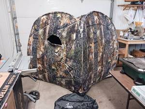 lot 175 image: Journeyman Portable Pop up Tent