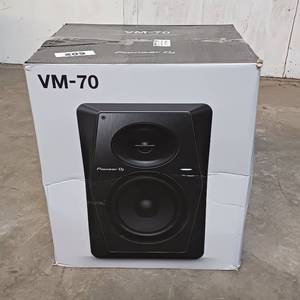 lot 209 image: Pioneer DJ VM-70 active studio monitor in original box, works