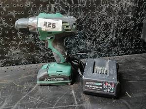 lot 226 image: Masterforce FlexPower 20V Lithium-Ion Battery and Charger kit.