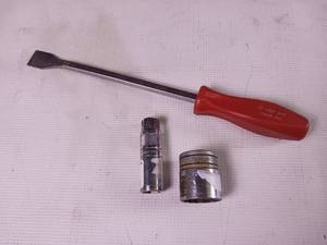 lot 230 image: Various Snap-on Tools