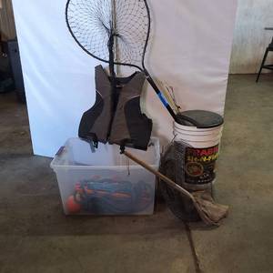 lot 259 image: Large Lot of Fishing Supplies