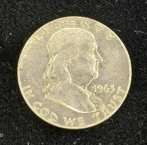 lot 290 image: Franklin Half Dollar - 90% silver - 1 coin - Tax Exempt