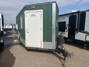 lot 6 image: 2016 HOME MADE FISHOUSE