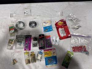 lot 1738 image: Assorted Hardware & Hooks Lot