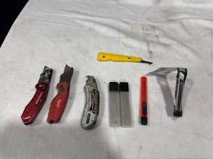 lot 1753 image: Assorted Utility Knives & Blades