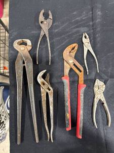 lot 1783 image: Assorted Metal Hand Tools