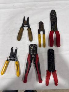 lot 1787 image: Assorted Wire Strippers & Crimpers