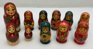 lot 24 image: Vintage Hand Painted Wood Russian Nesting Dolls And More