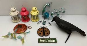 lot 34 image: Misc. Vintage Outdoor Garden Derco Including Crow Decoy And More