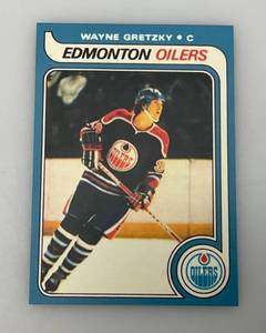 lot 35 image: 1979 O-Pee-Chee Wayne Gretzky Rockie Card Reprint (In Protective Sleeve)