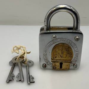 lot 136 image: Vintage New Gulshan Co. No. 1004 TRICK LOCK (Very Cool Lock