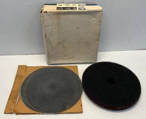 lot 245 image: PRO-LINK Premium Floor Pads FS120 20 5 Pad Set (New) In Original Box