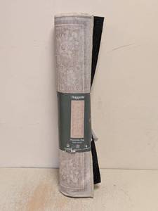 lot 44 image: RUGGABLE WASHABLE RUG CREAM