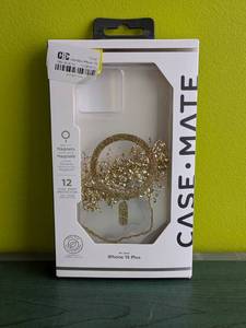 lot 101 image: NEW OTTER BOX IPHONE 13 CASE WITH MAGSAFE