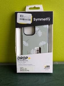 lot 104 image: NEW OTTER BOX IPHONE 12 CASE WITH MAGSAFE