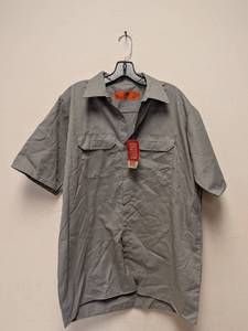 lot 225 image: NEW RED KAP LARGE BUTTON UP SHIRT GRAY