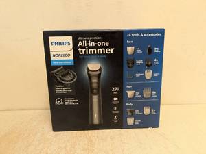 lot 188 image: PHILIPS NORELCO ULTIMATE PRECISION ALL IN ONE TRIMMER