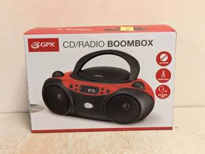 lot 166 image: NEW GPX CDRADIO BOOMBOX