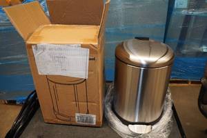 lot 13 image: Glad 4.7L Stainless Steel Step Can