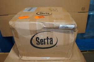 lot 29 image: Serta 3 Therma Gel Mattress Topper - Queen