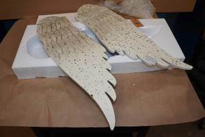 lot 39 image: Creative Co-Op Decorative Angel Wings - 20x6.25