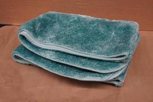 lot 44 image: Runner Rug - 21x60