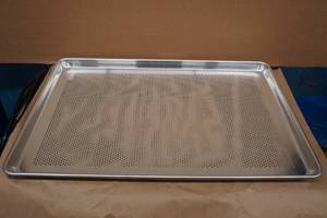 lot 70 image: Winco Aluminum Perforated Sheet Pan - 18x26