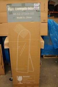 lot 102 image: Gold Arched Full Length Mirror - 21x64