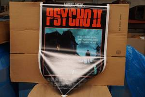 lot 108 image: Psycho 2 Movie Poster Print - 27x40