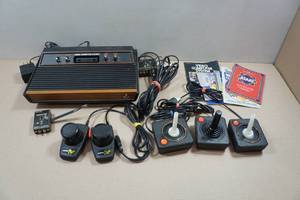 lot 152 image: Atari 2600 Video Game Console