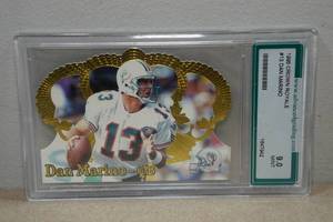 lot 161 image: 1995 Crown Royale Dan Marino Die Cut Football Card - AGS 9