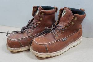 lot 199 image: Irish Setter Wingshooter Steel Toe Work Boots - Mens 9