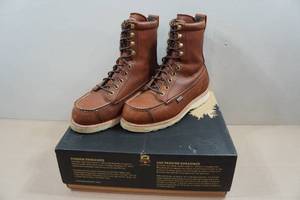 lot 204 image: Irish Setter Wingshooter Hunting Boots - Mens 8.5 E2