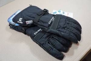 lot 214 image: Clam Ice Armor Agility Glove - 2XL