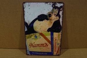 lot 271 image: Hamms Beer Vintage Style Metal Sign