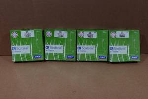 lot 306 image: 4 CR Scotseal One-Piece Wheel End Seal