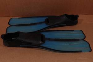 lot 316 image: Cressi Rondinella Adult Fins - 4344, 8.59.5