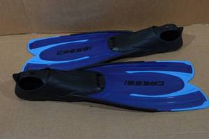 lot 328 image: Cressi Agua Adult Fins - 4142, 78