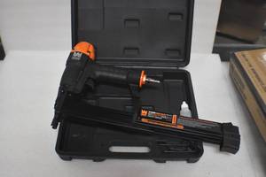 lot 10 image: WEN 61722K 18-Gauge 2-in-1 Pneumatic 2-Inch Brad Nailer and 14-Inch Crown Stapler