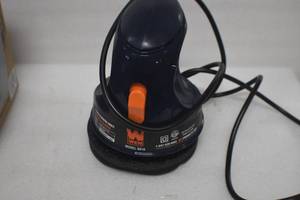 lot 24 image: WEN 6010 6-inch Random Orbit Waxer  Polisher
