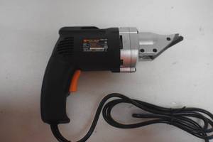 lot 52 image: WEN 3650 Variable Speed Swivel Head Electric Metal Shear