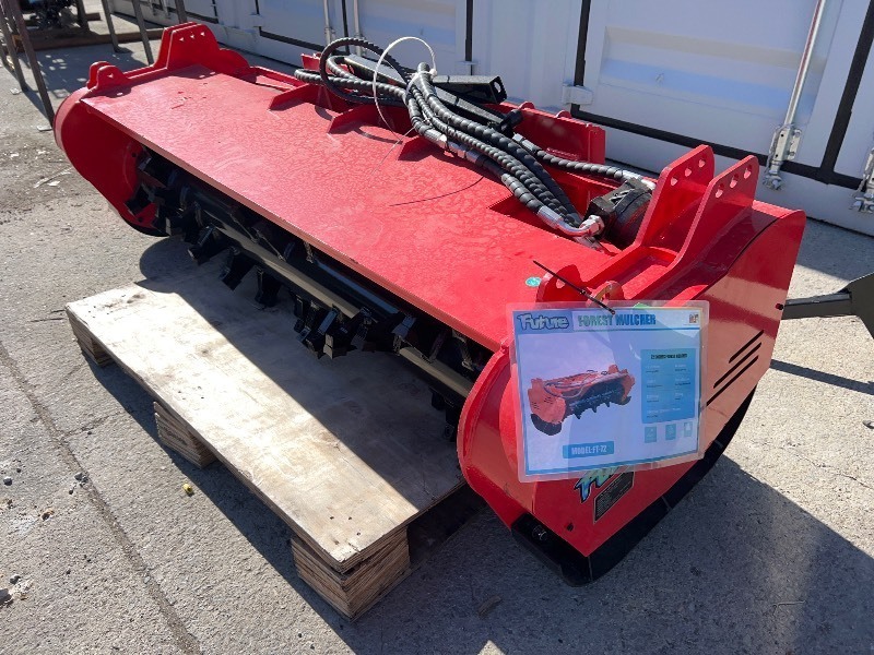 lot 4601 image: FUTURE Skid Steer Loader Mulcher (FT-72X)