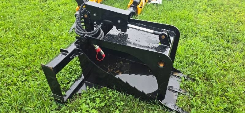lot 4741 image: FUTURE Skid Steer Stump Grapple Bucket (FT-SGB20)