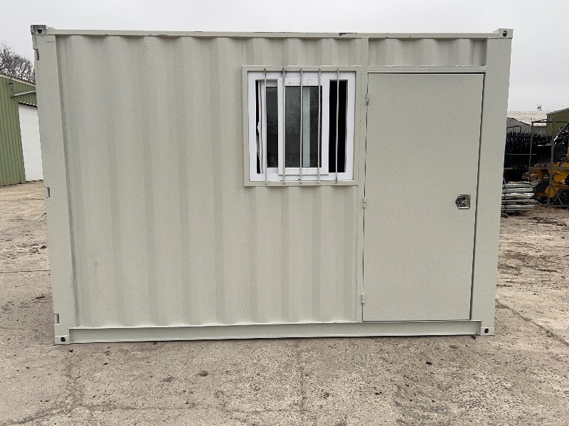 lot 512 image: FUTURE Storage Container 12 Ft - CTTN0121938 
