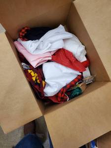 lot 161 image: Box of Assorted Clothing & Fabric Bundles