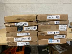 lot 314 image: LOT OF 12 Bemis & Garvee Toilet Seats